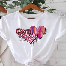 Camiseta de talla grande para mujer con estampado gráfico de amor, manga corta y cuello redondo, top casual para verano y primavera, ropa de mujer S-XXXL - Blanco - Ver 1
