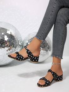 1 par de sandalias de tacón grueso con lunares blancos para mujer, elegante estilo escolar, cómodas y versátiles para el verano - Negro - Ver 4