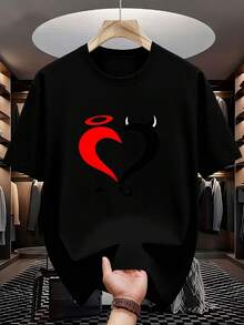 Camiseta de manga corta para hombre con estampado de corazón de ángel y demonio, personalizada y a la moda|Top deportivo casual de manga corta con estampado moderno - Negro - Ver 1