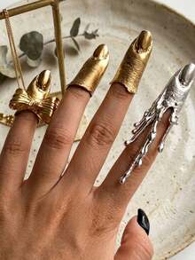4 piezas Conjunto de anillos góticos y punk para mujeres - Armadura de dedos y anillos de puntas de estilo audaz | Diseños de gotas líquidas de plata fundida y lazos dorados | Joyería de moda ajustable y apilable | Regalo para cosplay, fiestas y eventos especiales - Multicolor - Ver 7