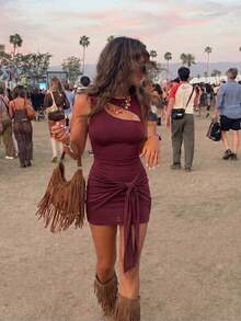 Sookaug 性感鏤空掛脖針織洋裝，高腰修身貼身無袖洋裝 - 酒紅色 - 查看 2