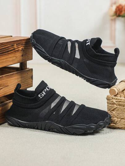 Giày chạy bộ và giày yoga, màu đen, thiết kế rỗng, kiểu dáng slip-on unisex, giày đi dưới nước, thích hợp cho bơi lội/bãi biển/tập thể dục trong nhà, nhanh khô, phù hợp với khu vực Đông Nam Á.