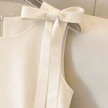 Women Blouses & Shirts - 黑色 - 查看 7
