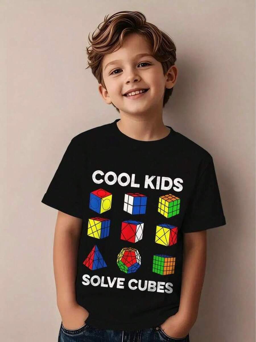 Camiseta casual de cuello redondo para niño, corte regular, manga corta, diseño estampado con camiseta de resolución rápida de cubos, adecuada para jóvenes, ropa de hombre, camiseta de algodón para hombre, camisetas para hombre, conjuntos de verano para hombre, ropa de verano para hombre, camisetas de banda, camisetas para hombre, conjuntos de vacaciones para mujer, conjuntos modestos de verano, tops de jersey, ropa de resort para mujer con estilo, ropa de verano para mujer, tops de algodón, tops de verano, conjuntos de verano, tops para mujer, tops blancos, top de fiesta. - Negro - Ver 1