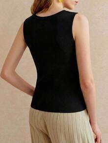 Knit Blouse – Round Neck, Front Buttons – Elegant And Minimalist Design – Perfect For Everyday Wear - 黑白 - 查看 2