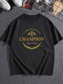 The Biblical Message Of 1 Corinthians 15:57, "Thanks Be To God, Who Gives Us The Victory Through Our Lord Jesus Christ," Is Celebrated On This Garment. The Word "CHAMPION" Represents The Spiritual Victory Obtained Through Faith. The Laurel And Star Design Is An Ancient Symbol Of Triumph, Glory, And Reward, Representing The Crowning Of Those Who Persevere. The Horses Are A Symbol Of Strength, Power, And Dominion, Reflecting The Ability To Overcome Obstacles With Divine Help. This Women's T-Shirt Holds Deep Meaning For Believers Who Wish To Express Their Faith And Their Identity As Victorious In Christ. It Is Comfortable And Durable For Everyday Wear. - 黑色 - 查看 3
