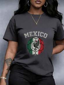 Women's Crew Neck T-Shirt, Soccer And Mexico Theme, Vibrant Green, White, Red And Black Color Palette, Vintage Style Distressed Texture, Symmetrical Ball And Eagle Composition, Patriotic And Dynamic Atmosphere, Distressed Texture Details And Retro Aesthetic, Printed Design, Machine Washable, Durable Fabric, Comfortable Material, Casual Style, Loose Casual Wear, Pairs With Jeans, Shorts, And Light Jackets - 深灰色 - 查看 6