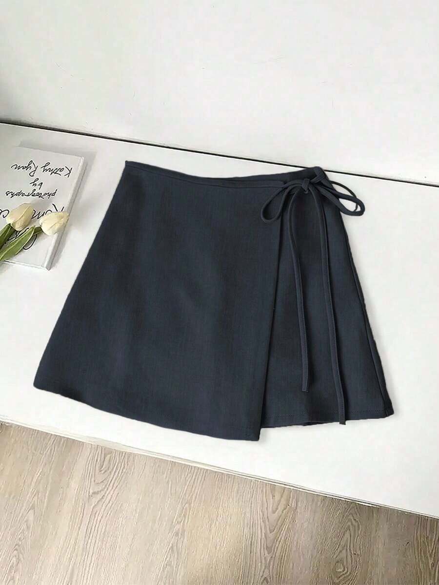 Falda de tela texturizada de estilo ancho, asimétrica y con tirantes, de estilo casual y versátil para graduación, primavera y verano - Azul marino - Ver 1
