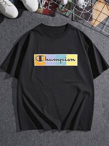 La icónica marca Champion se presenta en este panel dividido por colores vibrantes naranja amarillo y azul claro representando la diversidad y el espíritu de logro. Este logo representa la excelencia y la superación personal perfecto para quienes buscan destacar con estilo. Camiseta de mujer transpirable y cómoda para uso diario ideal para días soleados o actividades deportivas. - Negro - Ver 3