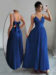 Vestido largo de mujer de unicolor, minimalista y casual con tirantes finos, espalda descubierta y lazo - Azul - Ver 4