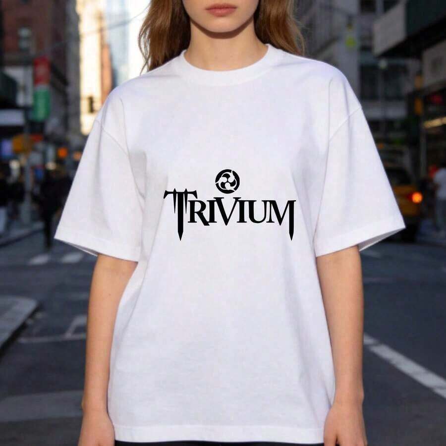 Camiseta Gráfica con Logo Trivium para Mujer, Top Casual de Algodón de Manga Corta, Camiseta de Moda de Temporada con Cuello Redondo, Camiseta Minimalista con Estampado de Anime/Slogan/Banda, Tela Cómoda de Elasticidad Media, Lavable a Máquina - Versátil para Uso Diario, Deportivo o en Ocasiones Especiales. - Blanco - Ver 1