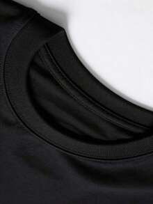 Camiseta negra de manga corta Anime Dragón Negro Gráfico Camiseta negra de manga corta Absorbente, transpirable y unisex, estilo sin opresión, adecuada tanto para hombres como para mujeres, cuello redondo, 180G% algodón, cómoda y suave, adecuada para todas las estaciones, para regalar en festivales Y2k Camiseta Camisa De - Negro - Ver 3