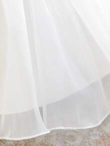 Vestido blanco elegante para niña de flores con mangas abullonadas, espalda en V con lazo y cuentas, adecuado para fiesta de primer cumpleaños, diadema no incluida - Blanco - Ver 9