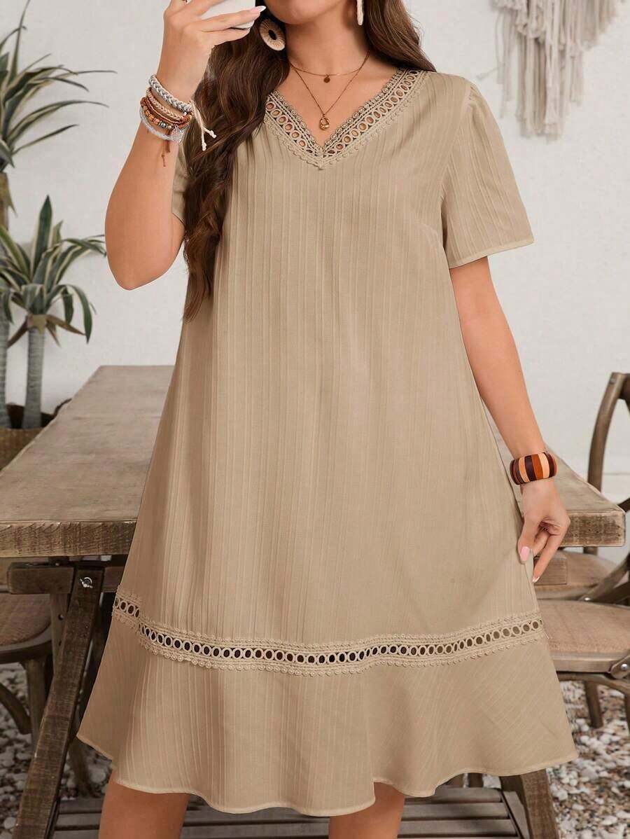Vestido casual de manga corta con cuello en V para mujer de talla grande - Caqui - Ver 1