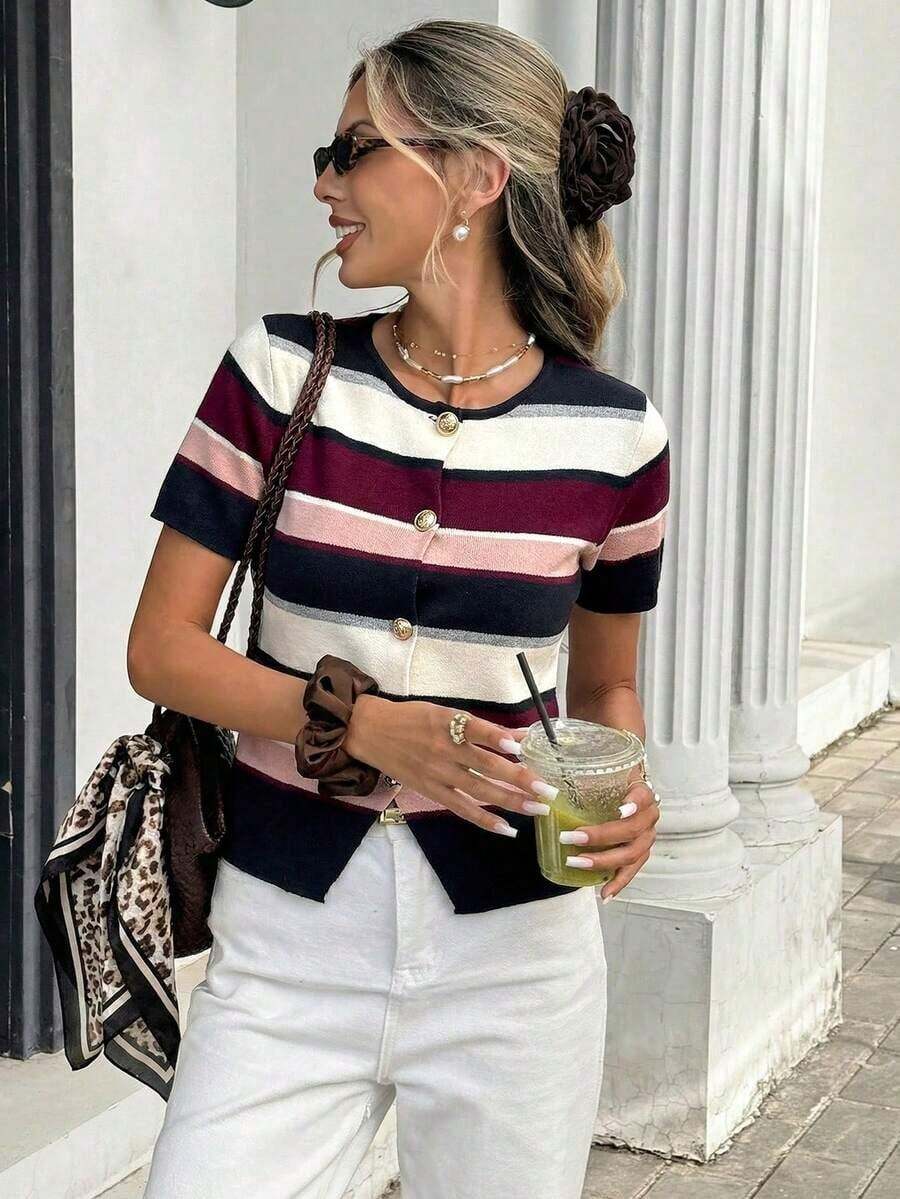 Suéter de punto de manga corta con cuello redondo y botones, de estilo casual, minimalista, retro y elegante, versátil y cálido, ideal para playa, vacaciones y atuendo de verano para mujer - Multicolor - Ver 1