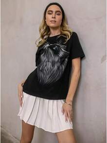 ¡La camiseta de mujer más popular de 2026! Camiseta de manga corta para mujer, moderna, juvenil, ligera y casual con ajuste ajustable. ¡El material es  y confiable! - Los gatos negros se ven - Ver 2