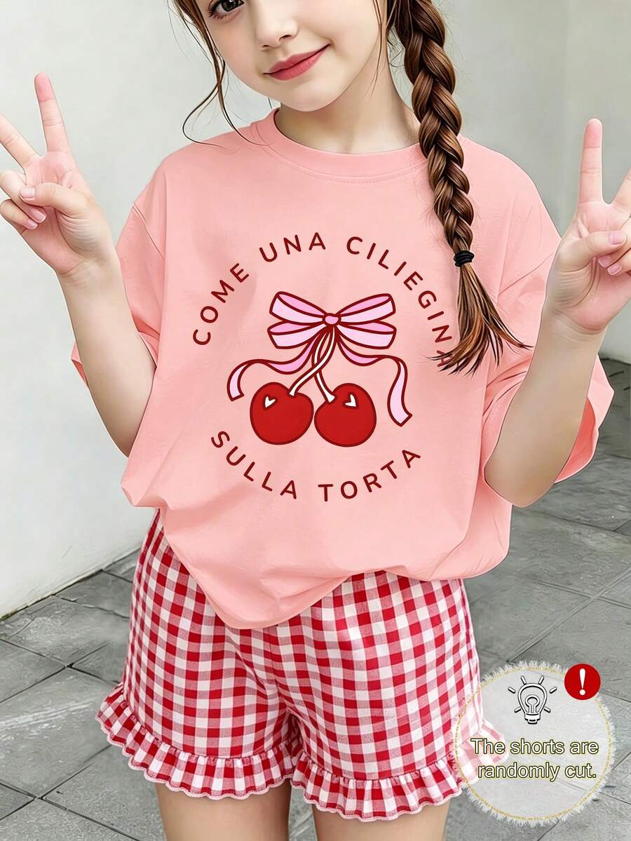 Bộ 2 món quần short bé gái dễ thương họa tiết nơ anh đào, áo thun mềm mại và quần short kẻ caro (cắt ngẫu nhiên), bộ quần short mùa hè 2 món. - Hồng - View 1