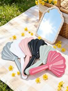 1 pieza Espejo de mano con forma de concha - Iluminación suave, múltiples colores disponibles; Diseño inspirado en conchas, espejo de alta definición, portátil y práctico - Multicolor - Ver 2