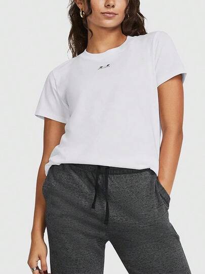 Under Armour Áo thun ngắn tay nữ UA Tech mềm mại và thoáng khí, đa năng, phù hợp cho việc đi làm hàng ngày, thể thao và thường ngày.