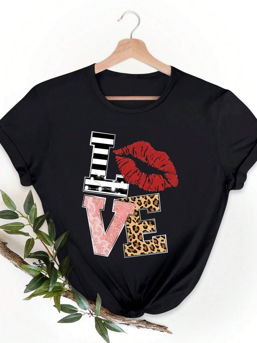 Camiseta de mujer, diseño de letras LOVE para el Día de San Valentín, rayas negras, labios rojos, estampado de leopardo rosa, corte ajustado, a la moda, elástica, elegante, holgada, ideal para regalo, suave, lavable a máquina, linda, deportiva, cuello redondo, manga corta, 100% algodón puro. - Negro - Ver 1
