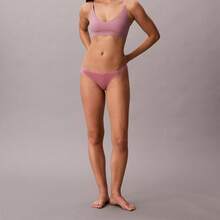 Calvin Klein Invisibles Lightly Lined Triangle Bra QF5753 - Soft Mauve - View 2