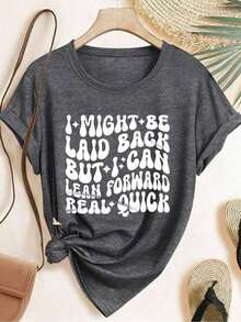 2026 Summer ELYSIAN WEAR Women's T-Shirt 180G, Casual Loose Fit, Crew Neck, Short Sleeve, Graphic Print With The Humorous Phrase "I May Be Laid-Back, But I Can Bend Forward Real Fast." Ideal For Everyday Wear, Comfortable And Soft, Made From A Cotton Blend, Suitable For Women Who Love Humor And Relaxed Style. Loose And Comfortable Graphic Tees. - 灰色 5 - 查看 7
