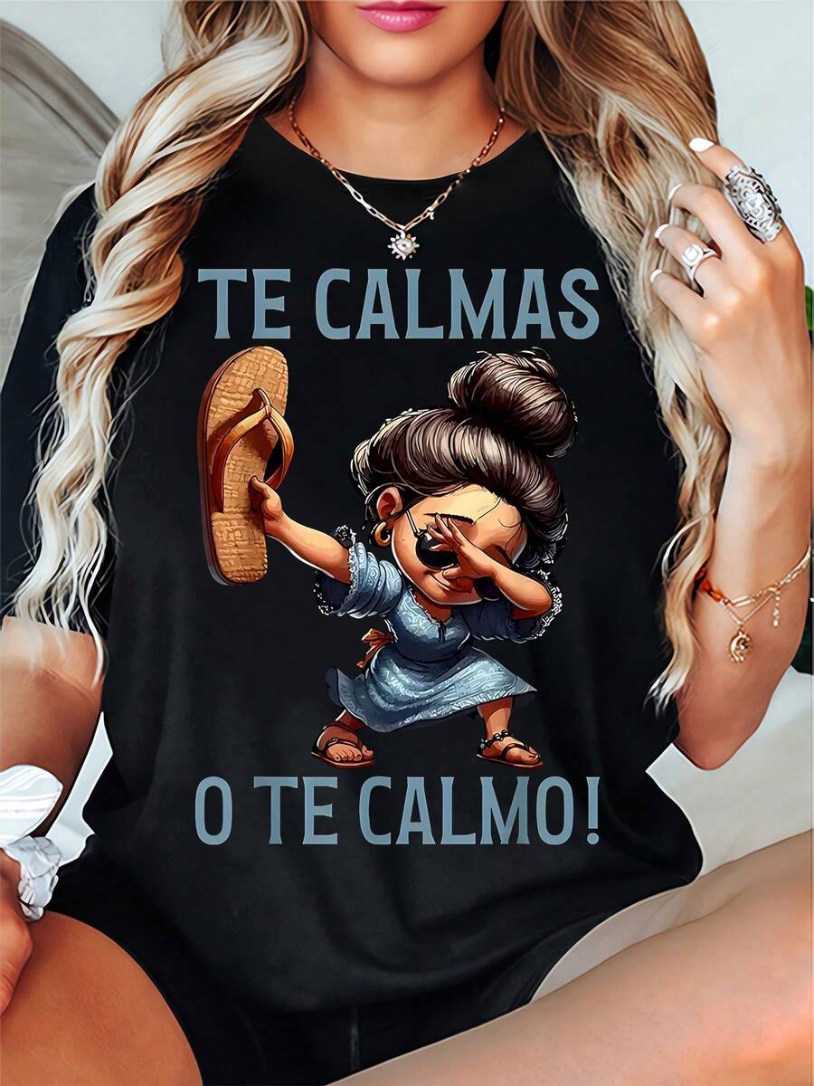 Una camiseta casual para mujer con cuello redondo y mangas cortas, con un diseño de fe religiosa con una estampa de Dios - Negro - Ver 1