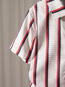2pcs/Set Boys' Casual Striped Print Pattern Decorated Patch Short Sleeve Top And Solid Color Faux Drawstring Shorts, Spring/Summer - Red - View 4