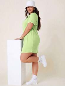 BASICS Vestido De Camiseta Sólida De Manga Corta Para Tallas Grandes - Verde - Ver 3