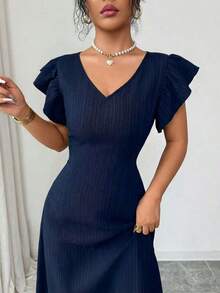 Vestido de mujer de unicolor con cuello en V, mangas cortas y cintura ceñida, de tela texturizada - Azul marino - Ver 4