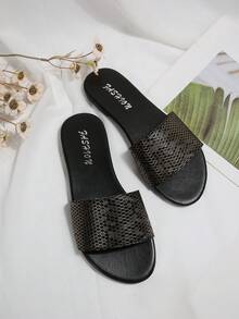 Women's Fashion Resort Beach Rhinestone & Pearl Decorated Slip-On Sandals, Comfortable Casual Versatile Classic French Design Beaded Flat Toe-Ring Sandals - Black - View 6