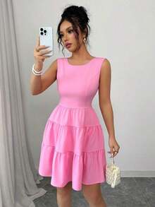 Vestido midi elegante para mujer de unicolor con cintura ajustada, sin mangas, con decoración de cadena y lazo - Rosa - Ver 5