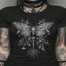 Camiseta Ajustada Gótica Y2K Mariposa, Estampado Gráfico de Bruja, Top Boho Oscuro Grunge de Hada, Ropa Alternativa Emo, Regalo Gótico para Ella 2026, Camiseta Estampada de Moda, Camiseta Casual y Versátil para Exteriores, Cuello Redondo y Ajuste Slim S-XXXL - Negro - Ver 1
