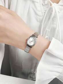 New Fashion Wristwatch For Women, Vintage Quartz Watch, Luxurious, Minimalist, Elegant, Lightweight And Versatile, Suitable For Daily Wear, Birthday Gift, Party, Festive Gathering, Ideal Gift For Yourself Or Friends - 銀色 - 查看 11