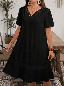 Vestido casual de manga corta con cuello en V para mujer de talla grande - Negro - Ver 6
