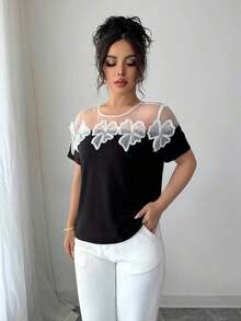 Camiseta de mujer de cuello redondo sencilla y elegante de manga corta, adecuada para el verano - Negro - Ver 3