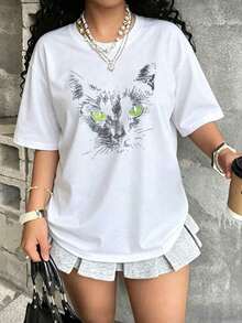 Playera para Mujer con Gato Negro de Ojos Verdes - Estilo Casual Oversize Negra - Blanco - Ver 6
