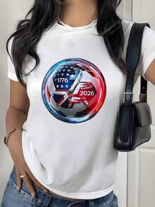 International Sports Celebration With A Soccer Ball That Merges The Flags Of The United States And The United Kingdom In Homage To The Year 1776 And The Future 2026. Women's T-Shirt, Modern Casual Fashion For Her. - 白色 - 查看 8