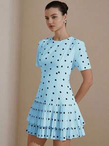 Versatile Casual Dress For Women With Round Neck, Fitted Waist, Short Sleeves, Black And White Polka Dot Print, Layered Ruffle Hem And Matching Silhouette - 灰色 - 查看 6
