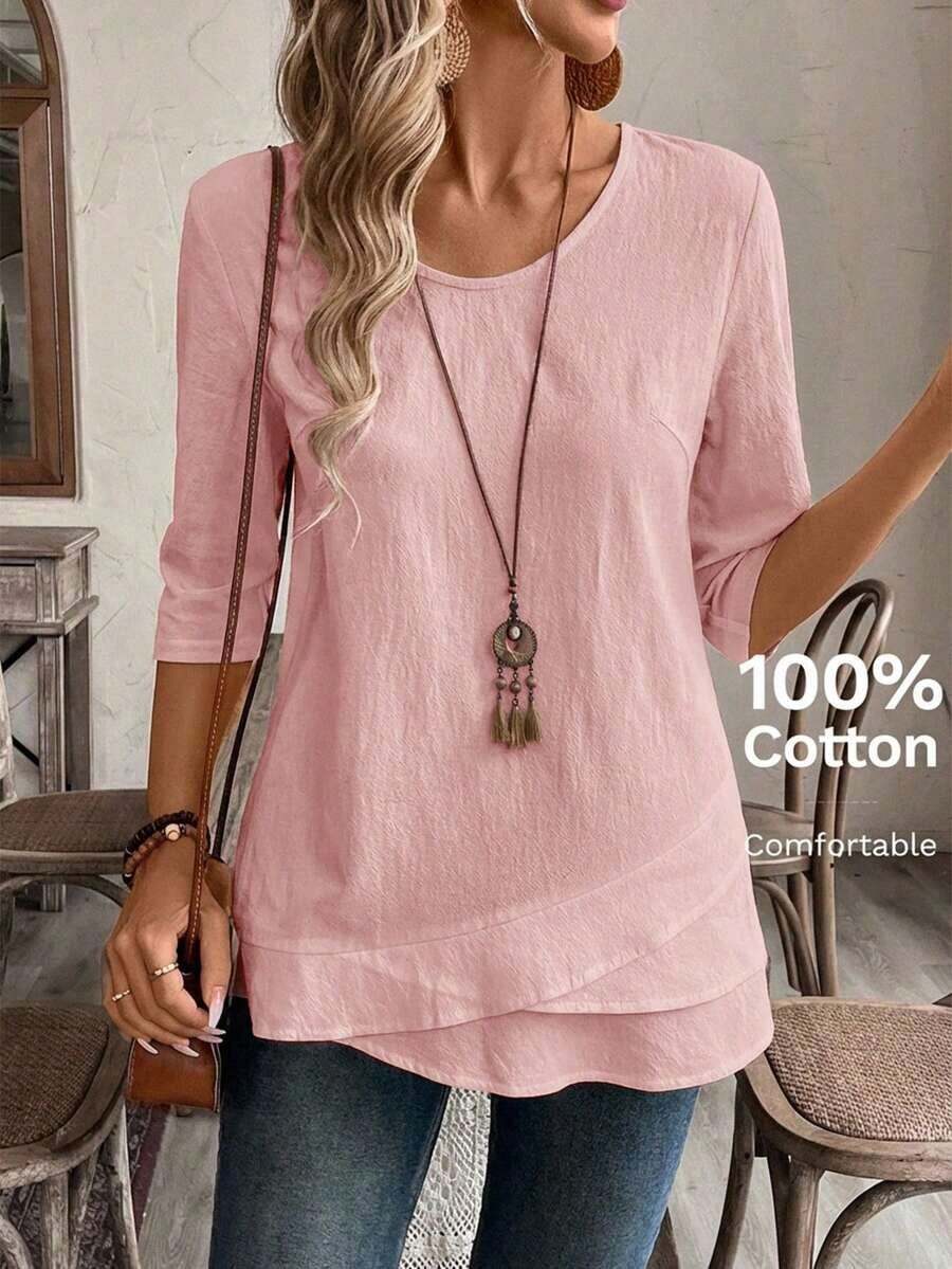 Camiseta blanca de cuello en V para mujer con diseño de parches de línea asimétrica en el dobladillo - Rosa - Ver 1