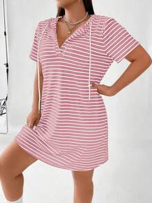 Vestido tipo camiseta con capucha y cordón ajustable a rayas, para el verano - Rosa - Ver 7