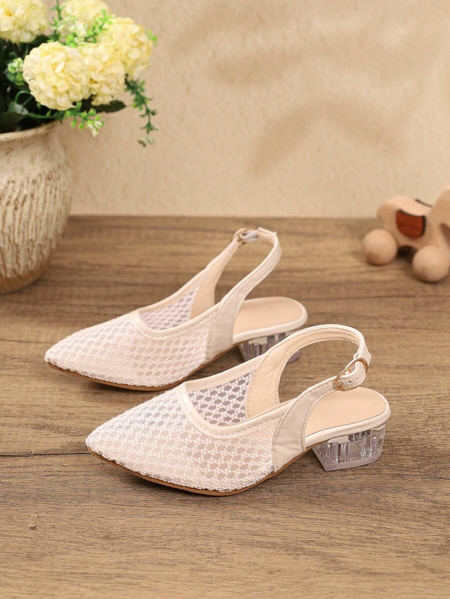 Girls' White Mesh Low Heel Sandals, Crystal Heel Buckle Closed Toe Shoes, Breathable Princess Style Party Performance Shoes, Suitable For Daily Wear And Formal Events