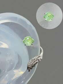 1pc Skin-Friendly Hypoallergenic Gradient Angel's Eyes Super Shiny 5A Zirconia Ear Stud, Demon's Eye Angel's Wing Zirconia Wing Titanium Steel Ear Bone Stud, Niche Exquisite Edge Ear Bone Stud, Ear Piercing Jewelry - Wing Earrings - View 2