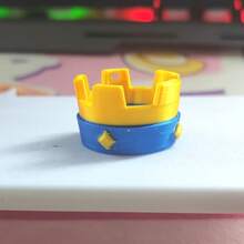Llavero con mini corona impresa en 3D, colgante decorativo de corona, accesorio creativo de bolso - 1PC - Ver 7