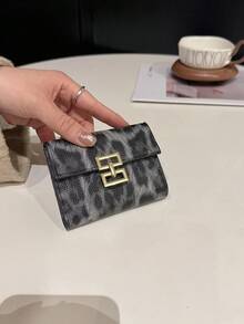 Women's Accordion Card Holder, Glossy Crocodile Embossed With Metal Decor, Multi-Card Slots & Cash Compartment - Black - View 2