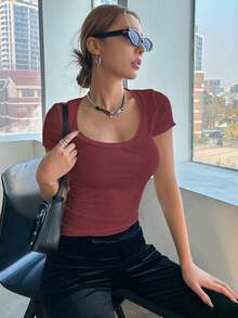 Camiseta casual de verano para mujer de ajuste ceñido con cuello redondo y mangas cortas en unicolor - Burdeos - Ver 4