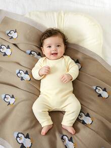 100% Cotton Baby Blanket, Cute Penguin Knitted Infant Stroller Blanket, Newborn Baby Air Conditioning Cover Quilt - Khaki - View 2