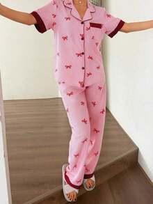 Napfluff Conjunto de pijama con top de manga corta con botón rojo y pantalones con estampado a rayas y lazo de color contrastante; Conjunto de pijama a rayas rosas con lazo estampado, adecuado para uso en casa - Rojo - Ver 4