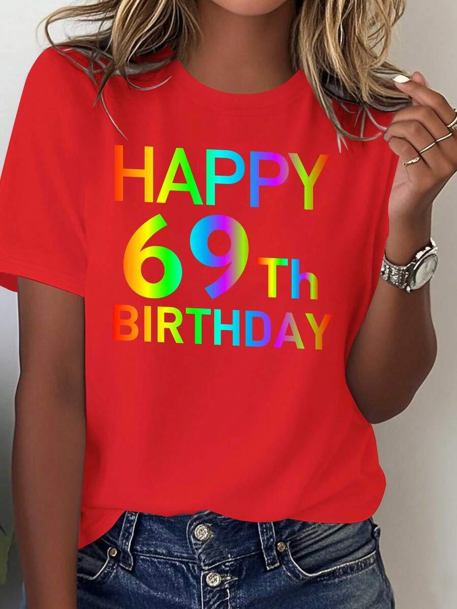 Camiseta de diseño No. 69 para mujer - Atuendo para fiesta de 69º cumpleaños con llamativo texto "Feliz 69º Cumpleaños" - Camiseta casual de cuello redondo de suave algodón puro - Divertida idea de regalo para un cumpleaños importante - Camiseta negra lavable a máquina con estampado colorido del número 69 - Corte holgado para comodidad durante todo el día - Estilo hip-hop, número 69 en colores del arcoíris - Opaca - Adecuada para todas las estaciones - Ropa de moda para mujer, camiseta, camiseta de manga corta para mujer, camiseta de manga larga para mujer, blusa casual para mujer. - Rojo - Ver 1