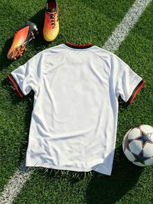 Women Game On Soccer Print Jersey Tee Casual Loose Fit White Short Sleeve V Neck Striped Trim Oversized T Shirt for Sports Streetwear - Blanco - Ver 2